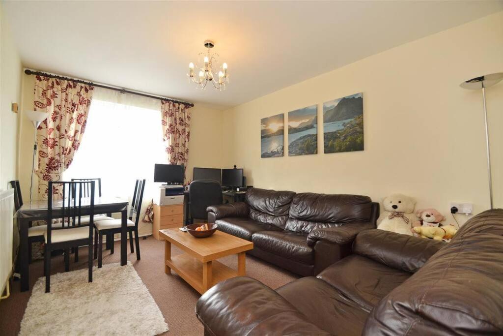 Lovely One Bed Apartment To Rent London Luaran gambar