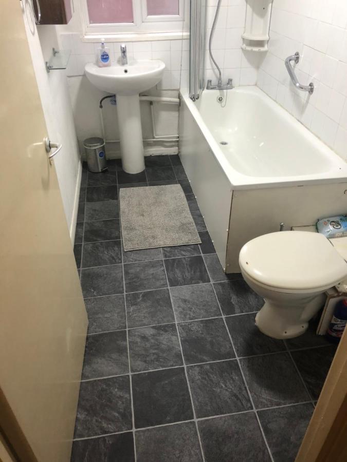Lovely One Bed Apartment To Rent London Luaran gambar