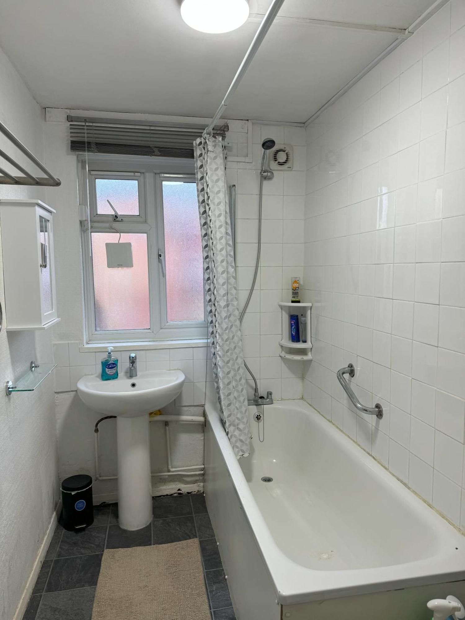 Lovely One Bed Apartment To Rent London Luaran gambar